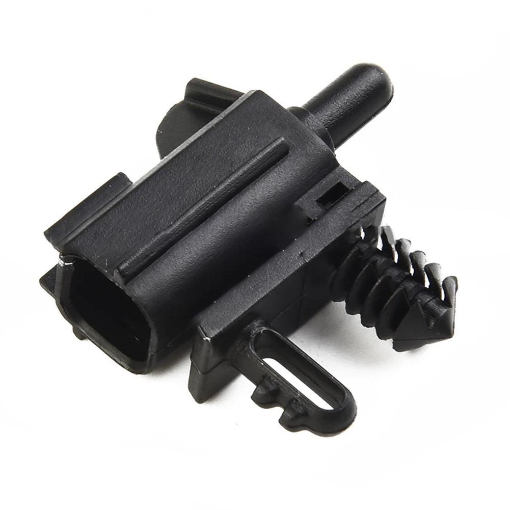 Easy Installation Automotive Sensor Temperature Engine Diagnostics Black Intake Air Sensor Anti-aging Properties China Mainland
Easy Installation Automotive Sensor Temperature Engine Diagnostics Black Intake Air Sensor Anti-aging Properties China Mainland