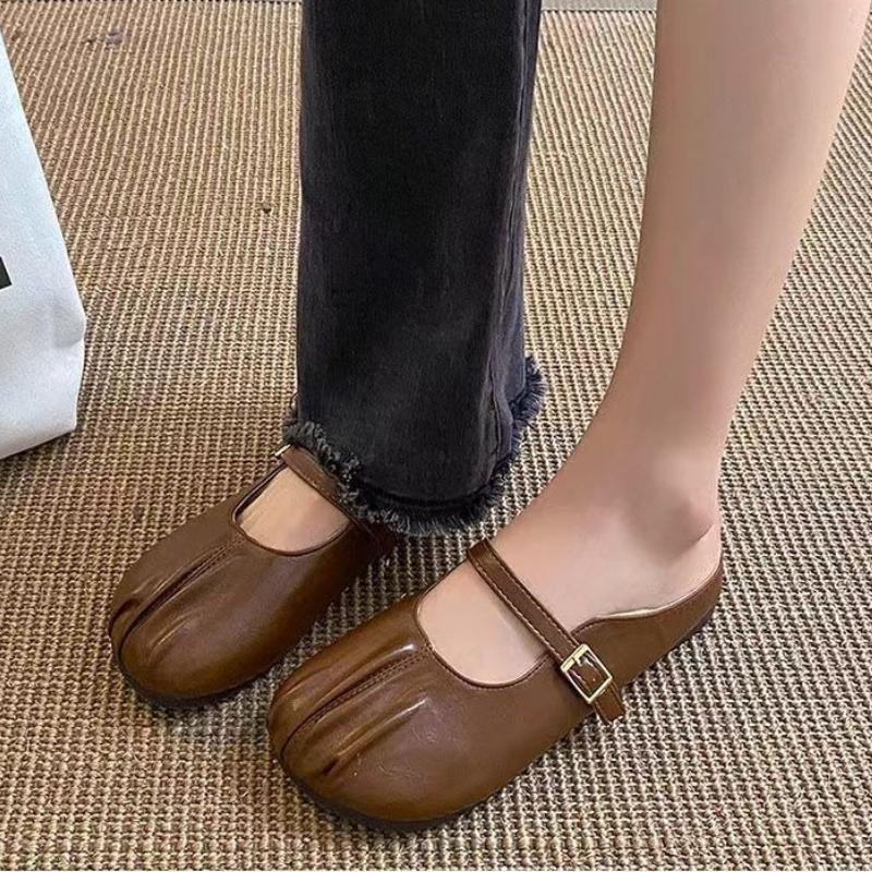 Simple versatile half flops for women s spring autumn new style flat bottomed lightweig comfortable casual shoes 35 коричневый
Simple versatile half flops for women s spring autumn new style flat bottomed lightweig comfortable casual shoes 35 коричневый