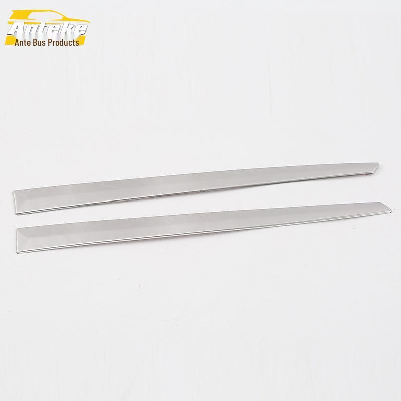 Anti-Scratch Decorative Trim for 10th-Gen Accord Tailgate
Anti-Scratch Decorative Trim for 10th-Gen Accord Tailgate