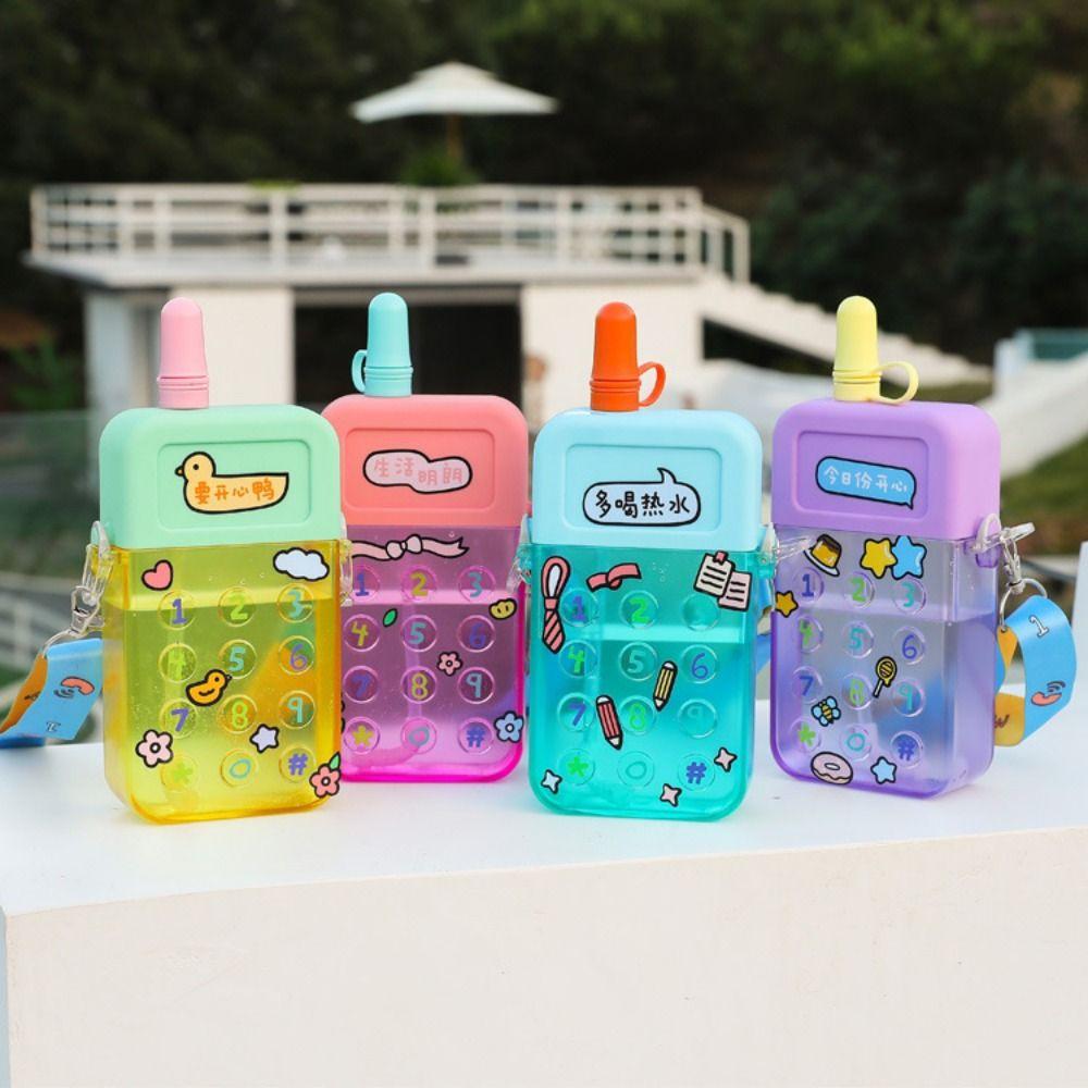 Adjustable Strap Plastic Drinking Kettle Cartoon Sport Drinking Cup Mobile Phone Water Bottle Kid синій
Adjustable Strap Plastic Drinking Kettle Cartoon Sport Drinking Cup Mobile Phone Water Bottle Kid синій