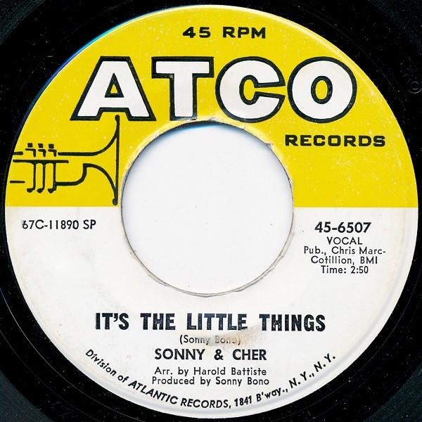 7inch Record SONNY & CHER - It s The Little Things 456507 ATCO Records 1967 US Rock Used
7inch Record SONNY & CHER - It s The Little Things 456507 ATCO Records 1967 US Rock Used