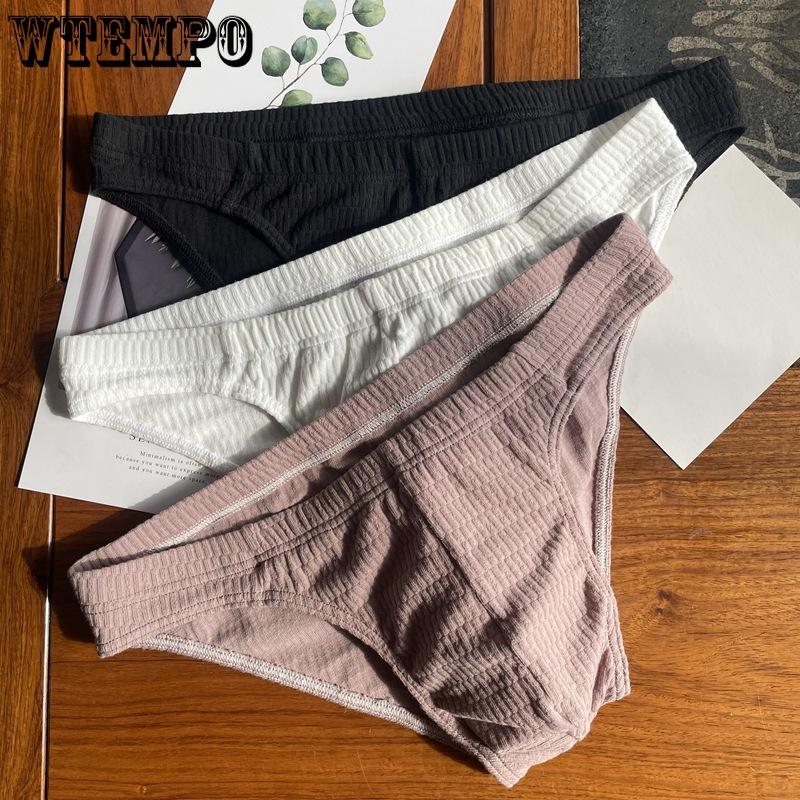 Men s Pure Cotton Breathable Triangle Underwear Men s Solid Color Simple and Sexy Underwear M
Men s Pure Cotton Breathable Triangle Underwear Men s Solid Color Simple and Sexy Underwear M