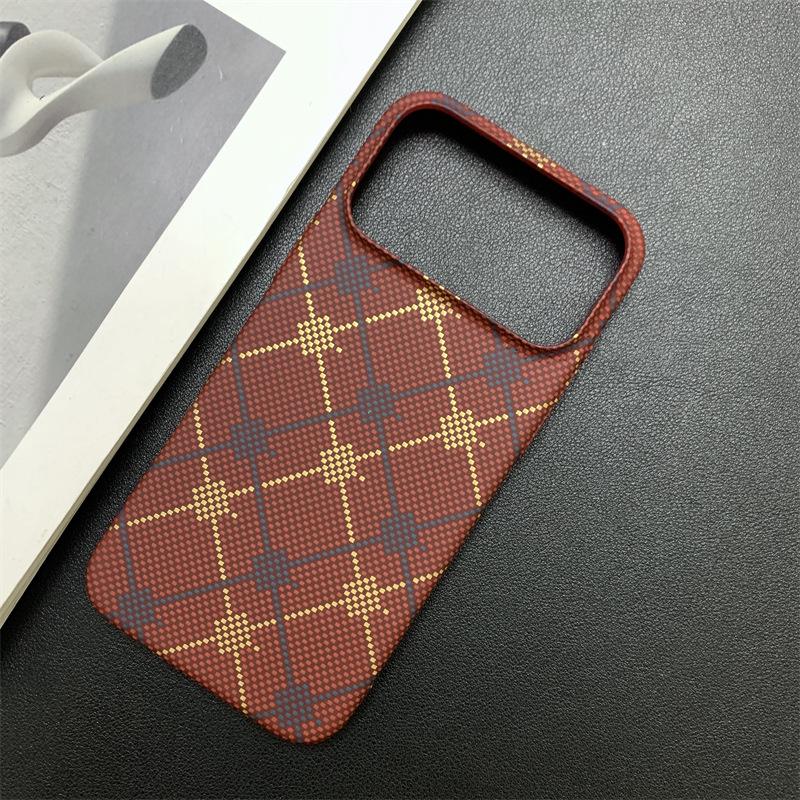 Plaid Apple Hot Stamping Luminous Phone Case - Carbon Fiber Texture for iPhone 16 Pro Max, Skin-Feel Protective Cover for iPhone 14/15. iPhone 16 красный
Plaid Apple Hot Stamping Luminous Phone Case - Carbon Fiber Texture for iPhone 16 Pro Max, Skin-Feel Protective Cover for iPhone 14/15. iPhone 16 красный