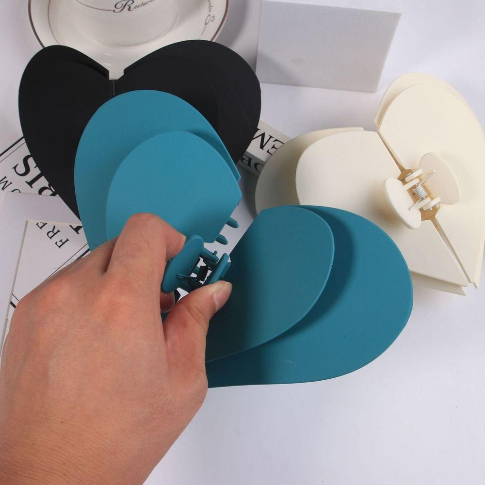Ponytail Holder Plastic Fashion Headwear Women Shark Clip Love Korean Hair Clips Heart Hair Claw чёрный
Ponytail Holder Plastic Fashion Headwear Women Shark Clip Love Korean Hair Clips Heart Hair Claw чёрный
