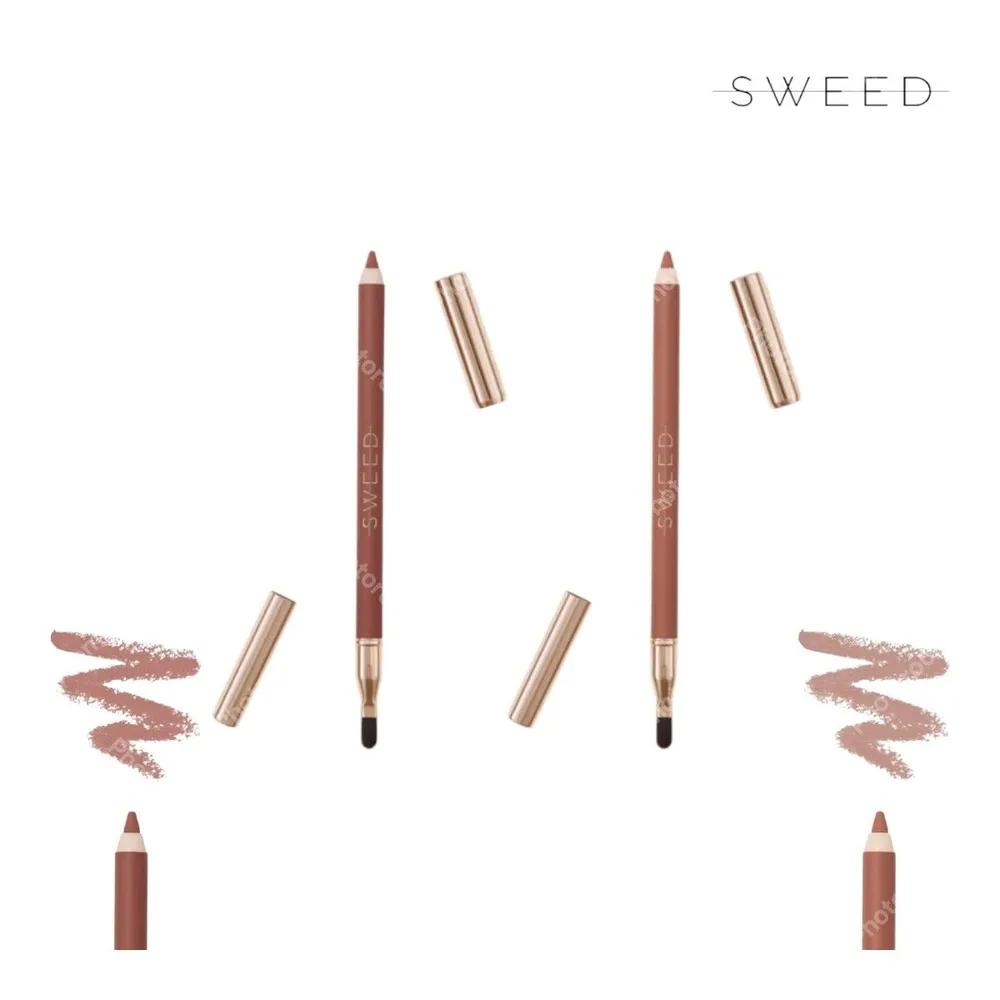Sweed Lip Liner Sweed x Elisa Maino JANUARY (Cool Rosy Brown)
Sweed Lip Liner Sweed x Elisa Maino JANUARY (Cool Rosy Brown)