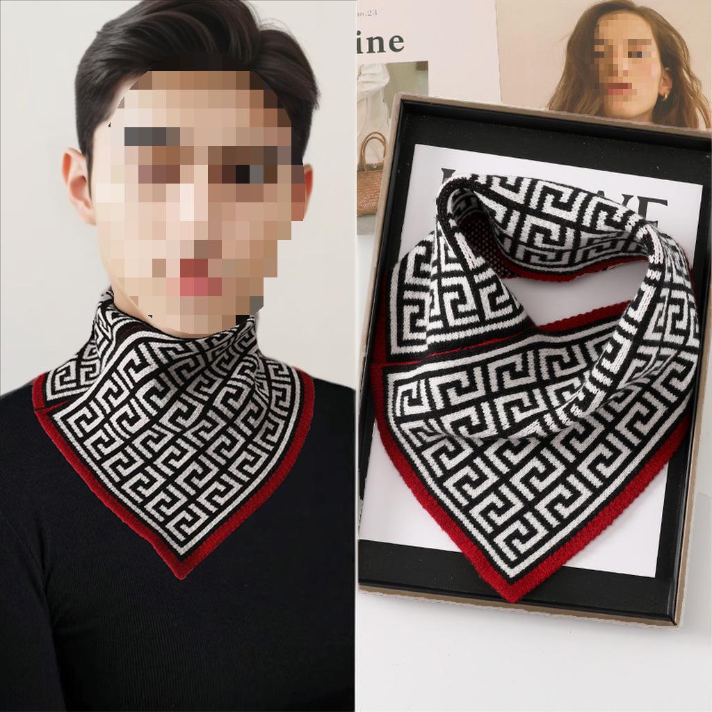 Men’s 2024 Fashion Down Scarf Collar – Anti-Dirt, Warm Neck Protection for Autumn/Winter
Men’s 2024 Fashion Down Scarf Collar – Anti-Dirt, Warm Neck Protection for Autumn/Winter