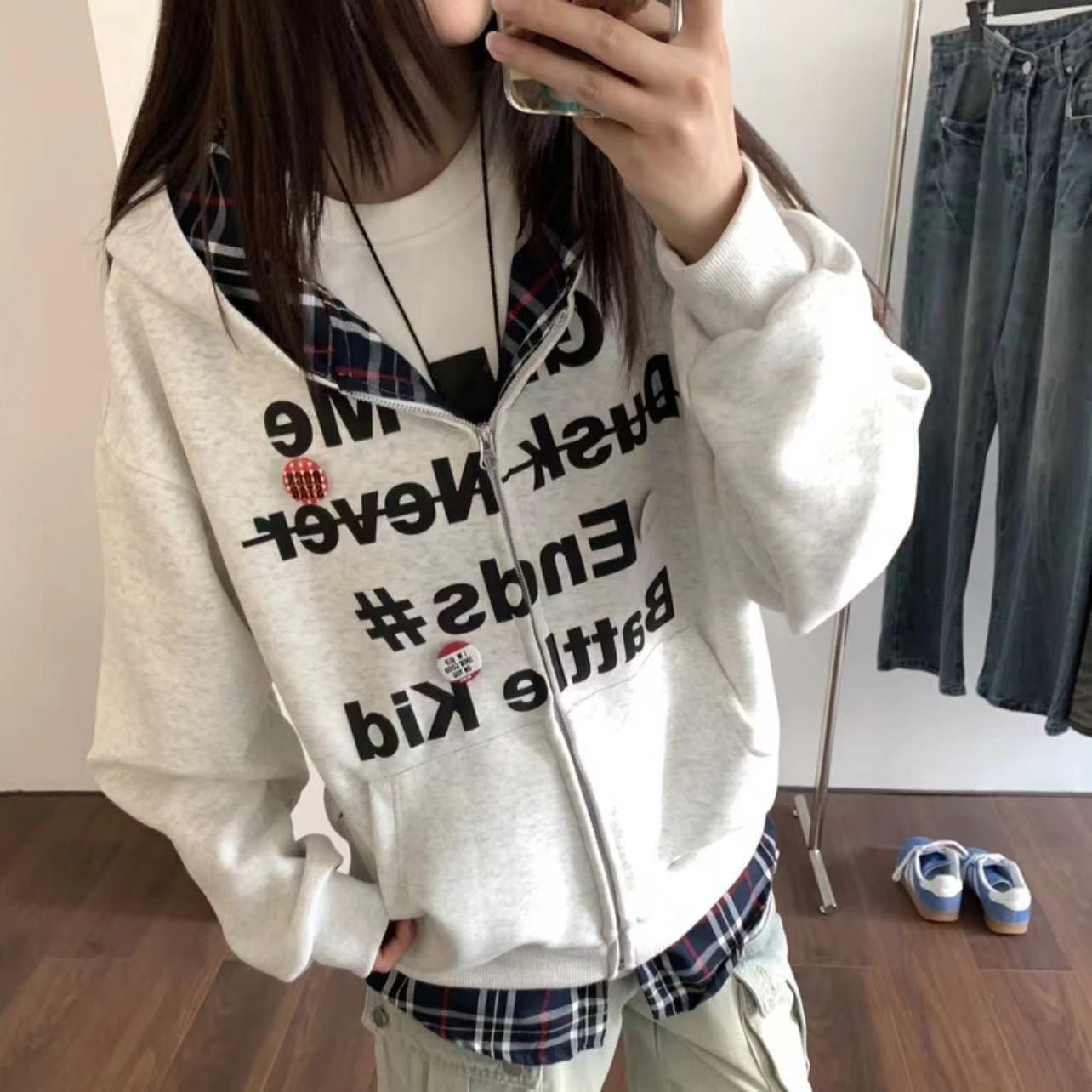 Тяжелый американский High Street Fake двухсекционный кардиган в клетку с капюшоном свободная толстовка женская куртка пара свободная толстовка с капюшоном M белый
Тяжелый американский High Street Fake двухсекционный кардиган в клетку с капюшоном свободная толстовка женская куртка пара свободная толстовка с капюшоном M белый