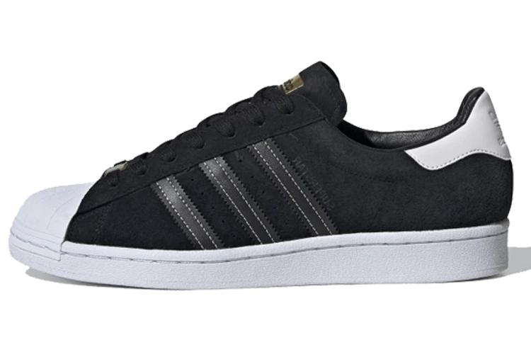 Adidas Superstar Black Suede EH1543 43⅓
Adidas Superstar Black Suede EH1543 43⅓