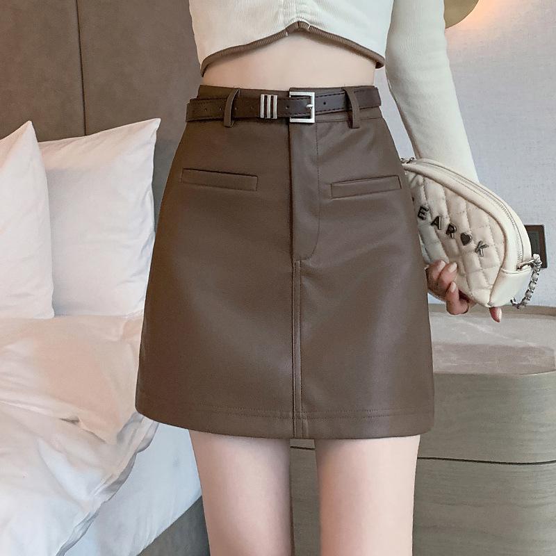 Coffee Midi PU Leather A-Line Skirt: High-Waisted, Slimming Bodycon for Autumn/Winter 2024 2XL (suggested 131-147 jin)
Coffee Midi PU Leather A-Line Skirt: High-Waisted, Slimming Bodycon for Autumn/Winter 2024 2XL (suggested 131-147 jin)