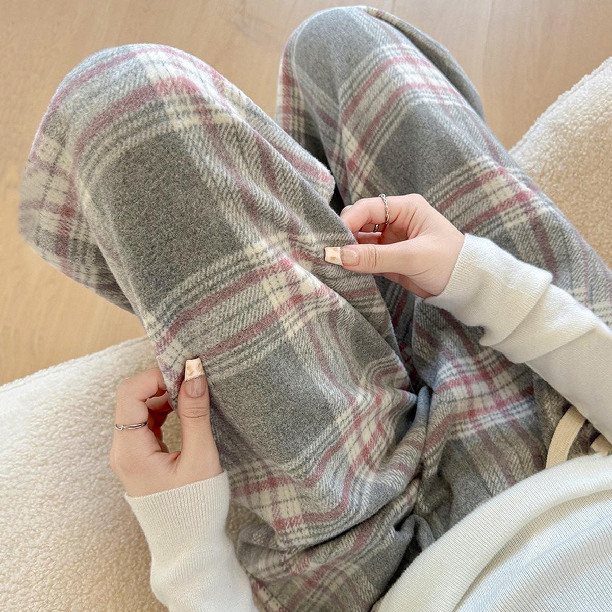 Women s High Waist Retro Fleece Plaid Wide Leg Pants - Autumn/Winter Casual Straight Slim Fit L (55-63 kg)
Women s High Waist Retro Fleece Plaid Wide Leg Pants - Autumn/Winter Casual Straight Slim Fit L (55-63 kg)