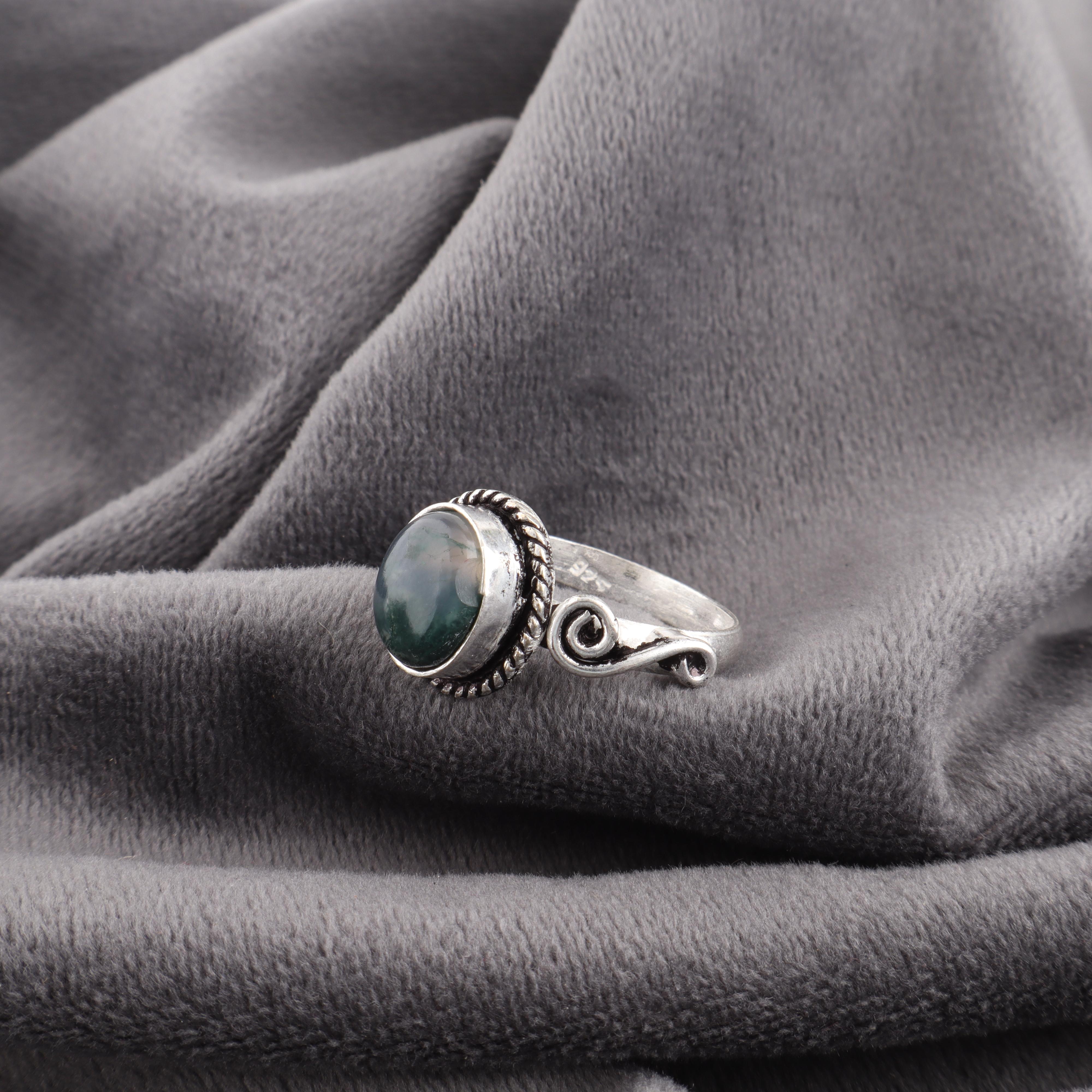 Moss Agate Ring, Gemstone Jewelry 925 Solid Sterling Silver Ring, Handmade Ring Gift For Women 12 зелений
Moss Agate Ring, Gemstone Jewelry 925 Solid Sterling Silver Ring, Handmade Ring Gift For Women 12 зелений