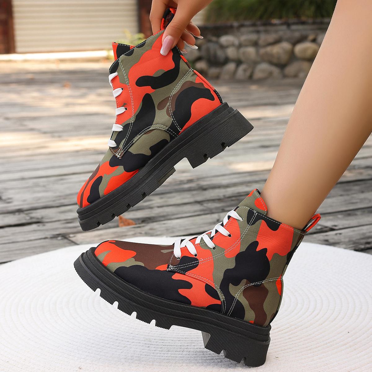 Women Shoes 2024 Flat Ankle Boots Casual Platform Fashion Outdoor Non Slip Walking Lace Up Camouflage Shoes Brand Designer Shoes 42
Women Shoes 2024 Flat Ankle Boots Casual Platform Fashion Outdoor Non Slip Walking Lace Up Camouflage Shoes Brand Designer Shoes 42