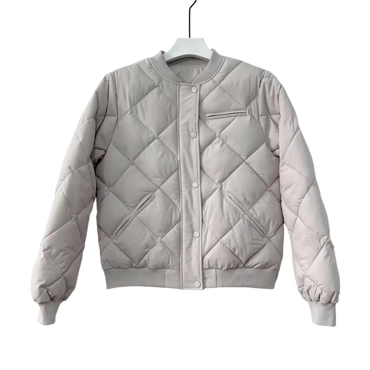 Ромбовидная стеганая одежда женская короткая новая одежда-хлеб однотонная пуховая стеганая одежда без воротника стеганые куртки M
Ромбовидная стеганая одежда женская короткая новая одежда-хлеб однотонная пуховая стеганая одежда без воротника стеганые куртки M