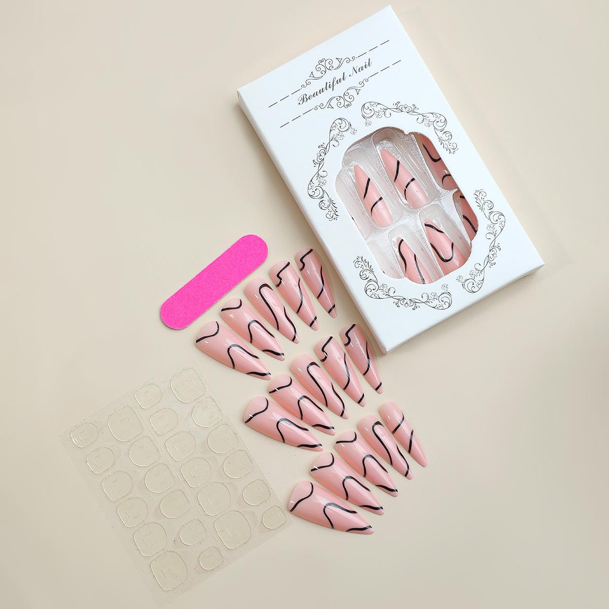 Роскошные заостренные накладные ногти – 24 съемные наклейки с неровными линиями
Роскошные заостренные накладные ногти – 24 съемные наклейки с неровными линиями