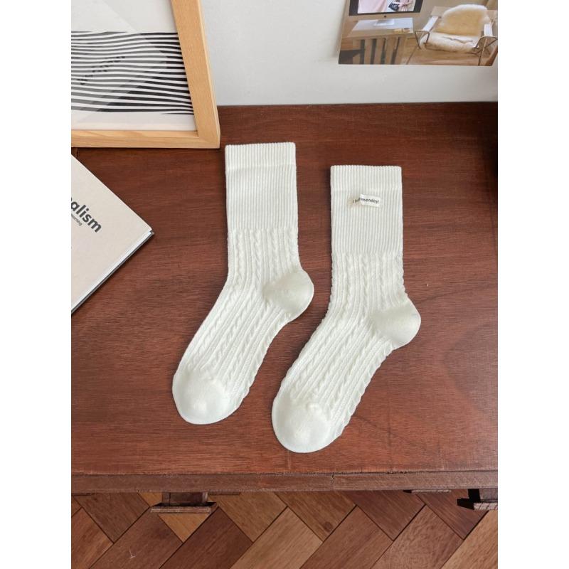 Female Spring and Autumn Deodorizing Sweat Absorbing Breathable Exercise Boneless Anti Pilling Cotton Socks 1 pair молоко, білий колір
Female Spring and Autumn Deodorizing Sweat Absorbing Breathable Exercise Boneless Anti Pilling Cotton Socks 1 pair молоко, білий колір