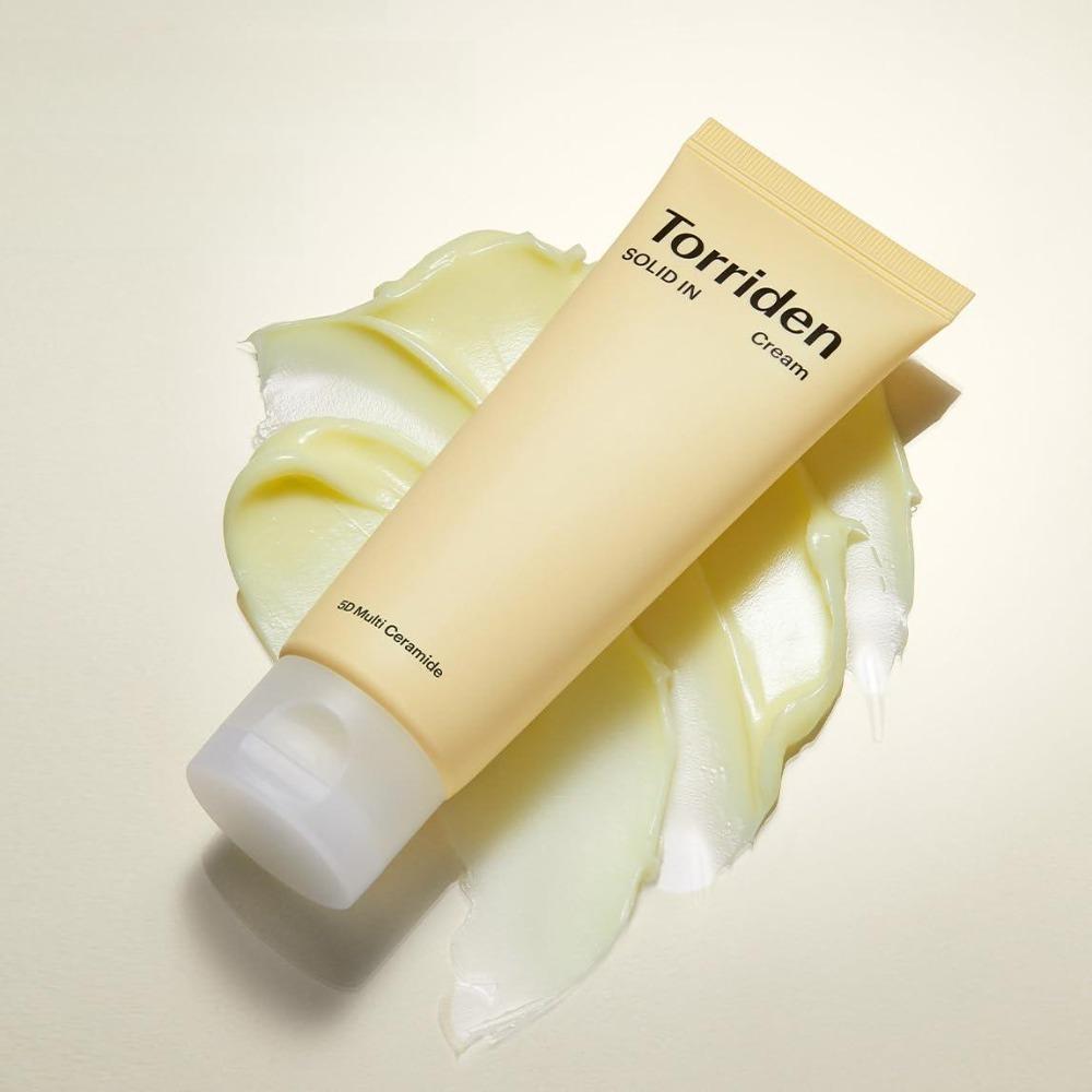 Deeply Hydrating and Moisturizing Face Cream Infused with Peach Tree Dan Low Molecular Hyaluronic Acid for Intensive Hydration and Oil Contro 70ml
Deeply Hydrating and Moisturizing Face Cream Infused with Peach Tree Dan Low Molecular Hyaluronic Acid for Intensive Hydration and Oil Contro 70ml