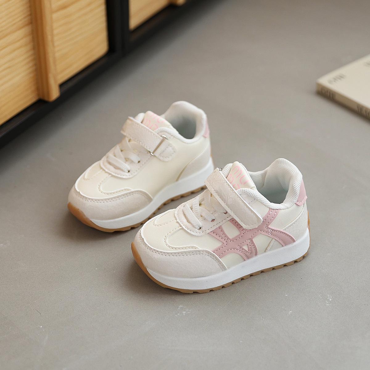 Children s sports shoes 2025 autumn and winter Forrest Gump shoes boys and girls dad shoes little white shoes foreign trade casual sports shoes 16-20 yards 5 pairs in one hand розовый
Children s sports shoes 2025 autumn and winter Forrest Gump shoes boys and girls dad shoes little white shoes foreign trade casual sports shoes 16-20 yards 5 pairs in one hand розовый