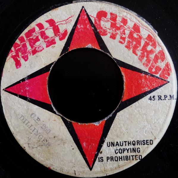 7inch Record DILLINGER C.B. 200 NONE Well Charge Jamaica Reggae Ska Dub Used
7inch Record DILLINGER C.B. 200 NONE Well Charge Jamaica Reggae Ska Dub Used
