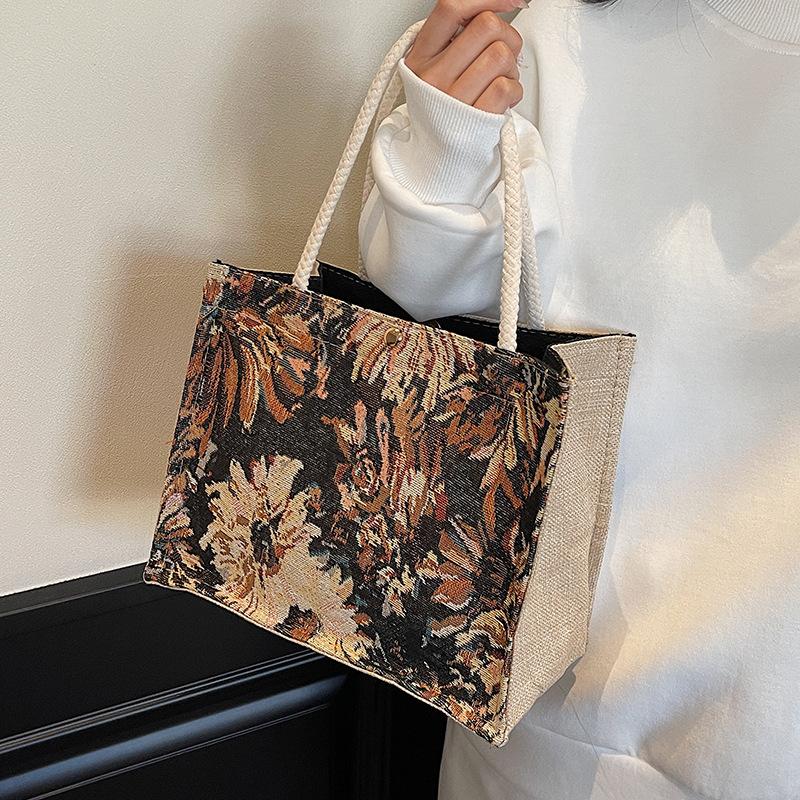 Monet Сумка из свежего хлопка и льна с вышивкой Жаккардовая женская сумочка для переноски Повседневная сумочка на работу
Monet Сумка из свежего хлопка и льна с вышивкой Жаккардовая женская сумочка для переноски Повседневная сумочка на работу