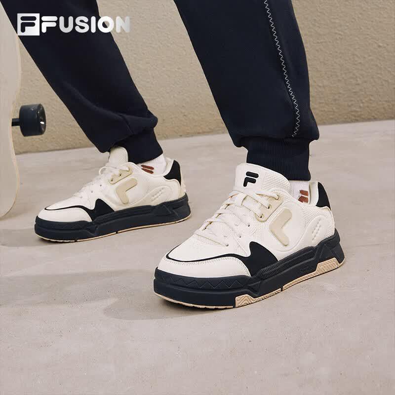 FILA FUSION BANK DX Women s Platform Skate Shoes EUR 39
FILA FUSION BANK DX Women s Platform Skate Shoes EUR 39
