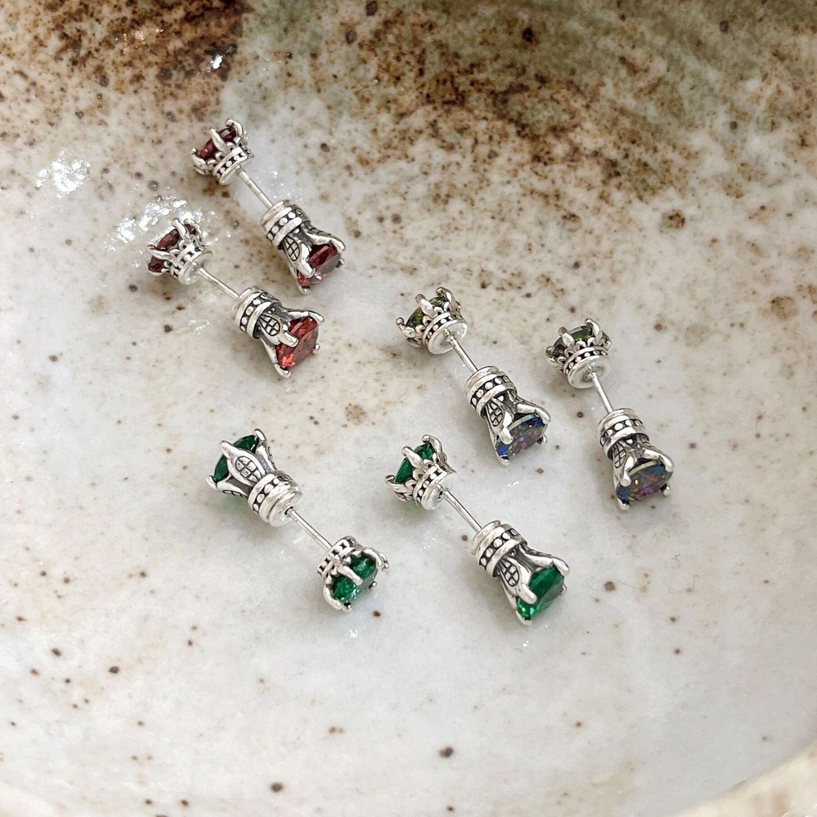 Yinruitai Multicolor Zircon Sterling Silver Stud Earrings - Trendy Korean Summer Women’s Jewelry. S925 Silver
Yinruitai Multicolor Zircon Sterling Silver Stud Earrings - Trendy Korean Summer Women’s Jewelry. S925 Silver