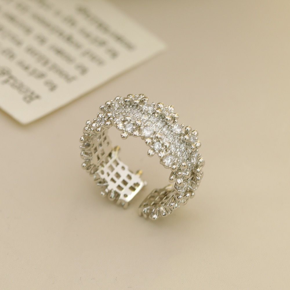 Кольцо Flower Niche Design, Женские аксессуары, Классный стиль, Инкрустация с выемкой, Ощущение кольца на указательном пальце, Браслет
Кольцо Flower Niche Design, Женские аксессуары, Классный стиль, Инкрустация с выемкой, Ощущение кольца на указательном пальце, Браслет