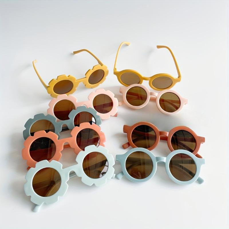 9Pairs Kids Fashion Glasses Playful Designs Perfect for Parties Gifts Casual Accessories for Boys and Girls
9Pairs Kids Fashion Glasses Playful Designs Perfect for Parties Gifts Casual Accessories for Boys and Girls