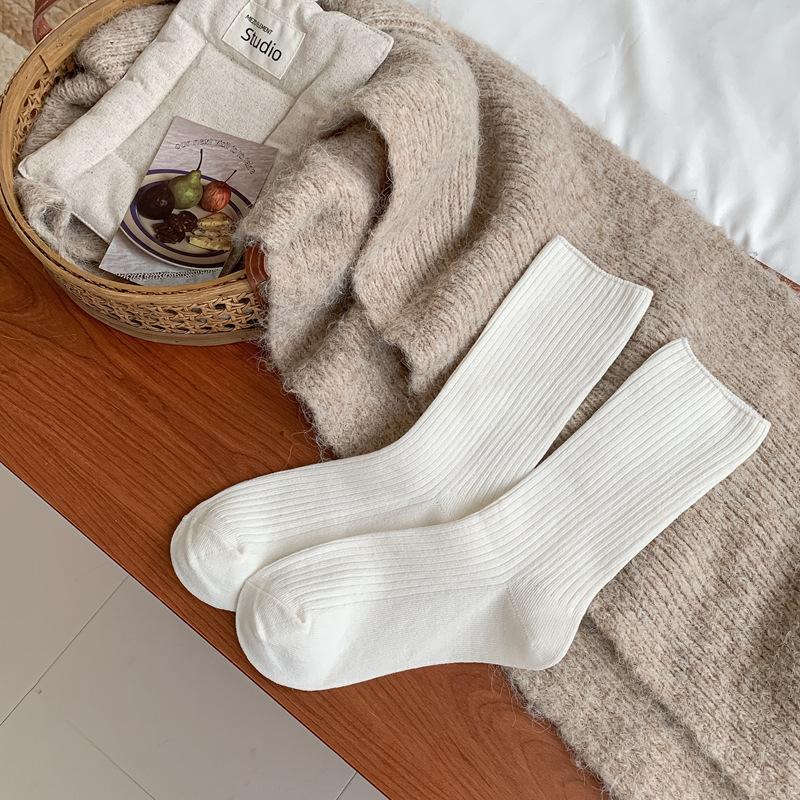 5pair Basic Solid-Color Socks Women S Autumn And Winter Double-Needle Strips Versatile Medium-Tube Cotton Socks Simple Stacking Socks One size fits all
5pair Basic Solid-Color Socks Women S Autumn And Winter Double-Needle Strips Versatile Medium-Tube Cotton Socks Simple Stacking Socks One size fits all