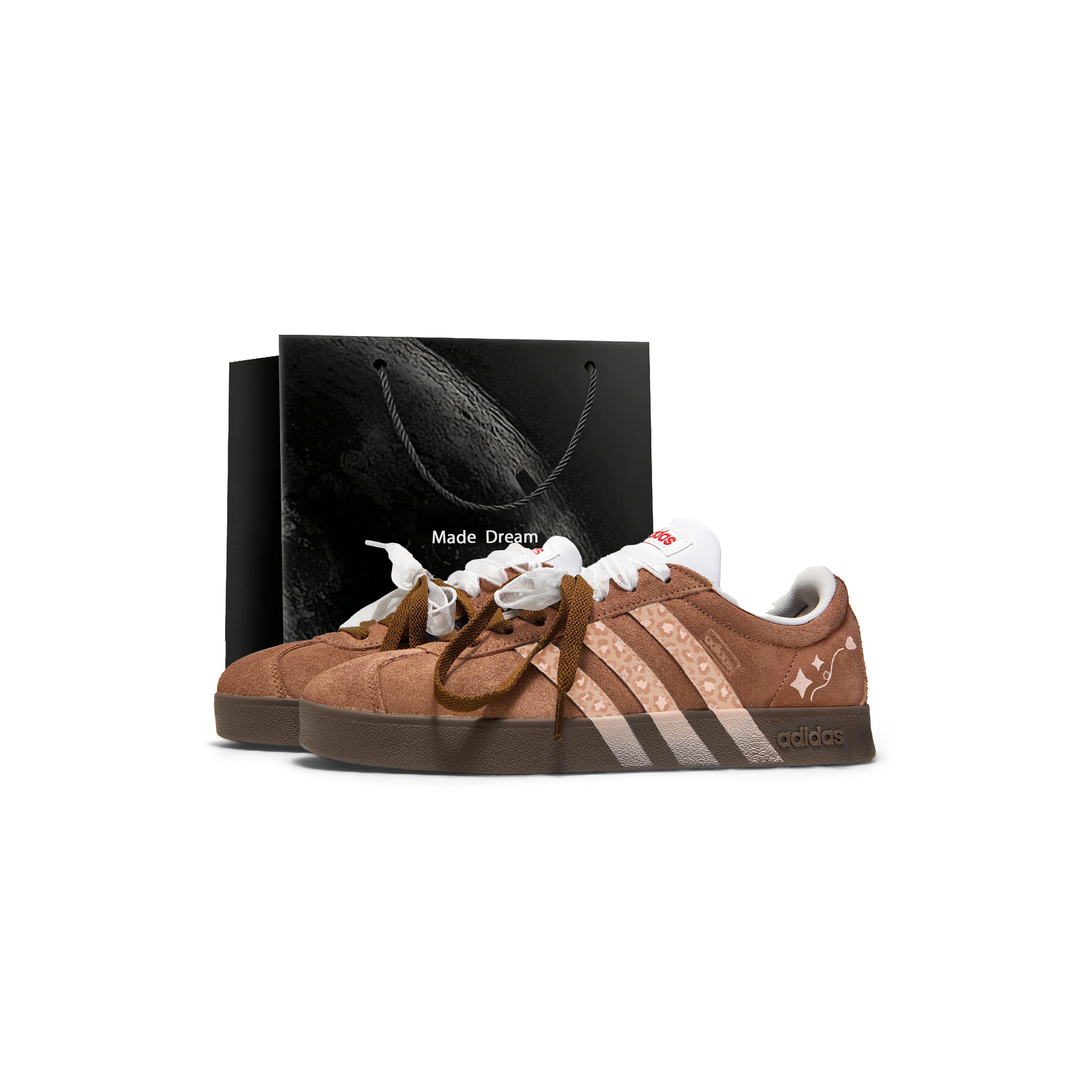 Adidas Vl Court Classic Leather Low top Skateboard Shoes Women s Brown JS3003(Team1704-SBOX) 38
Adidas Vl Court Classic Leather Low top Skateboard Shoes Women s Brown JS3003(Team1704-SBOX) 38