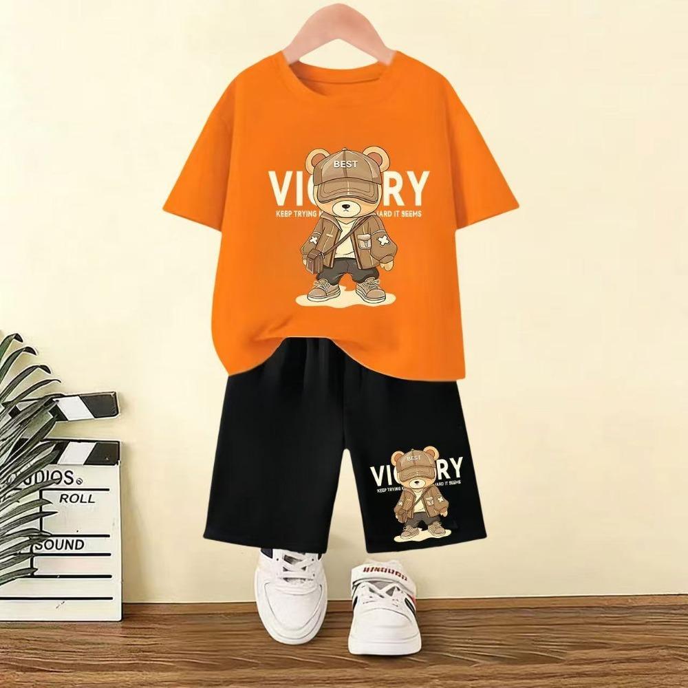 Summer set children s cartoon printed T-shirt and shorts 140
Summer set children s cartoon printed T-shirt and shorts 140