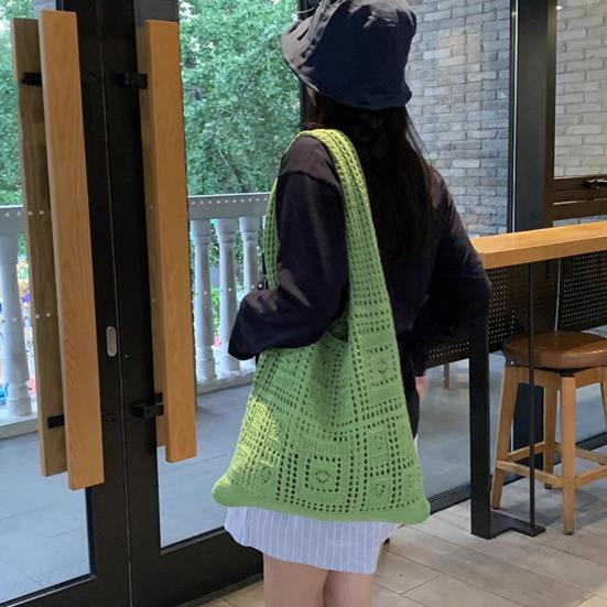 Women Shoulder Bag Wide Straps Large Capacity Solid Color Handbag Commuting Style Decorative Knitting Shoulder Bag бежевий
Women Shoulder Bag Wide Straps Large Capacity Solid Color Handbag Commuting Style Decorative Knitting Shoulder Bag бежевий