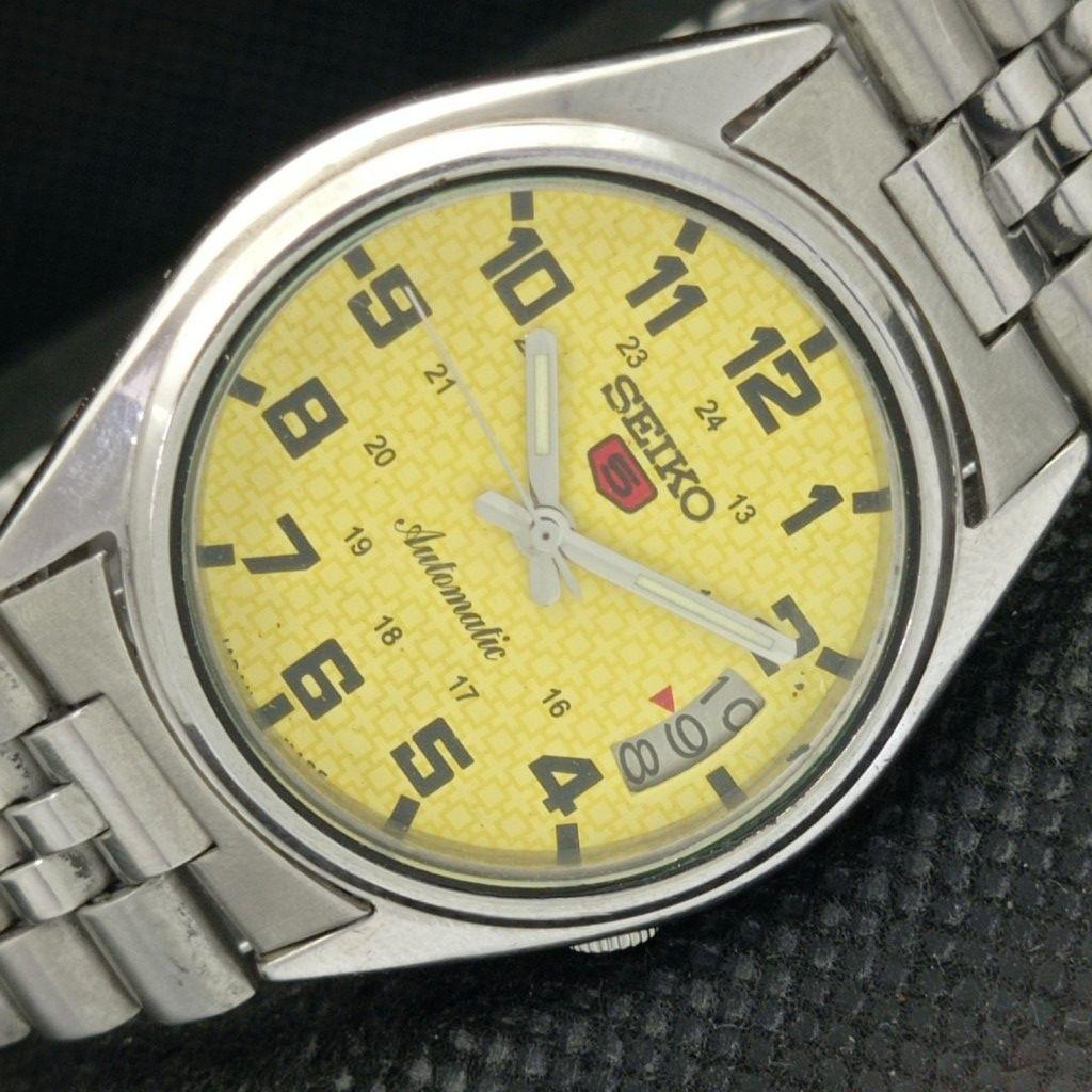 Б/У винтажные мужские часы SEIKO 5 AUTOMATIC 7019A из Японии с датой и желтыми часами 593a-a311294-9 SKU593a-a311294
Б/У винтажные мужские часы SEIKO 5 AUTOMATIC 7019A из Японии с датой и желтыми часами 593a-a311294-9 SKU593a-a311294