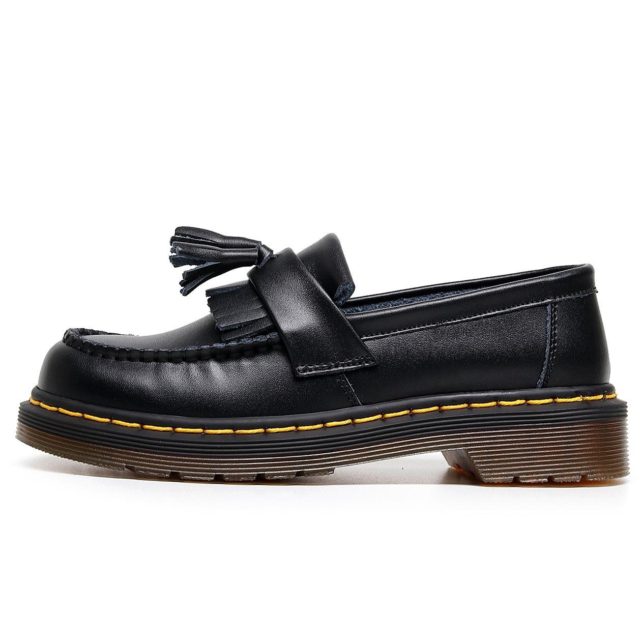 Женские кожаные лоферы с кисточками, низкие, маленькие кожаные туфли, женские, в британском стиле, модные, студенческие, с круглым носком, повседневные туфли 35
Женские кожаные лоферы с кисточками, низкие, маленькие кожаные туфли, женские, в британском стиле, модные, студенческие, с круглым носком, повседневные туфли 35