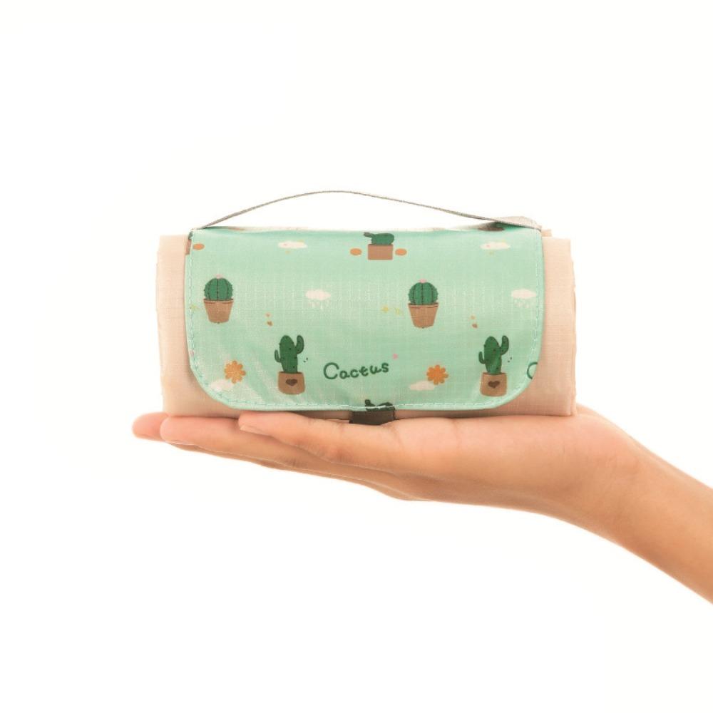 Moisture-Proof Portable Picnic Mat Waterproof Mini Beach Mat Outdoor Picnic Mat Travel Use style D
Moisture-Proof Portable Picnic Mat Waterproof Mini Beach Mat Outdoor Picnic Mat Travel Use style D