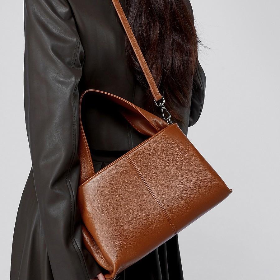 Textured Hand-held Large Bag Cowhide Shoulder Armpit Bag New Leather Messenger Women s Bag абрикосовый
Textured Hand-held Large Bag Cowhide Shoulder Armpit Bag New Leather Messenger Women s Bag абрикосовый
