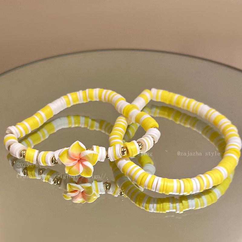 Богемский браслет из мягкой керамики ручной работы с бисером, браслет с цветами, маленький свежий праздничный стиль, милые модные универсальные украшения
Богемский браслет из мягкой керамики ручной работы с бисером, браслет с цветами, маленький свежий праздничный стиль, милые модные универсальные украшения