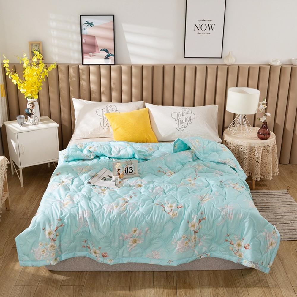 1PC Summer Thin Quilt Bedding Cover 150X200CM Single Bed Quilt Simple Feather Blanket for Adults Kid Simple Feather Blanket 100x150CM
1PC Summer Thin Quilt Bedding Cover 150X200CM Single Bed Quilt Simple Feather Blanket for Adults Kid Simple Feather Blanket 100x150CM