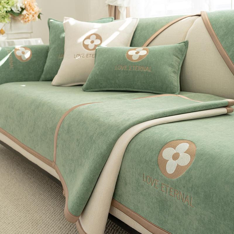 Однотонная диванная подушка из синели, универсальный противоскользящий чехол на все времена года, новый чехол для дивана и подушка для сиденья 70*70
Однотонная диванная подушка из синели, универсальный противоскользящий чехол на все времена года, новый чехол для дивана и подушка для сиденья 70*70