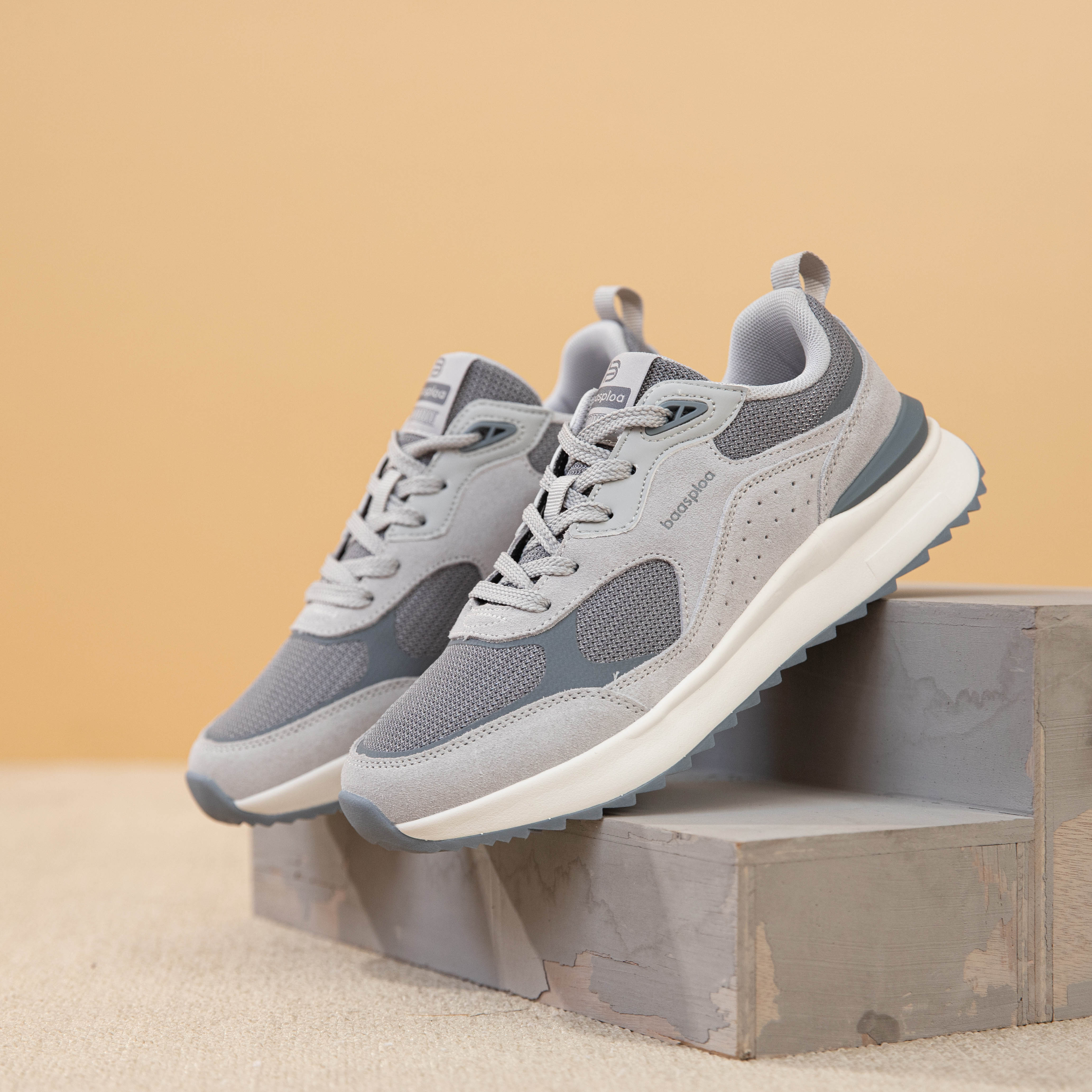 Baasploa женские повседневные кроссовки кожаные женские мягкие удобные подошвы женские модные универсальные премиальные женские повседневные кроссовки 36 серый
Baasploa женские повседневные кроссовки кожаные женские мягкие удобные подошвы женские модные универсальные премиальные женские повседневные кроссовки 36 серый