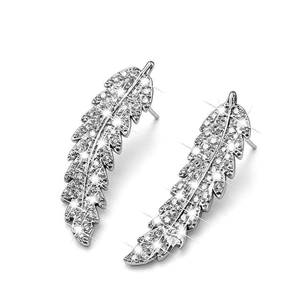 Fashionable Feather Women s Micro inlaid Zircon Earrings with Elegant and Stylish Style, Personalized and High end Accessories
Fashionable Feather Women s Micro inlaid Zircon Earrings with Elegant and Stylish Style, Personalized and High end Accessories