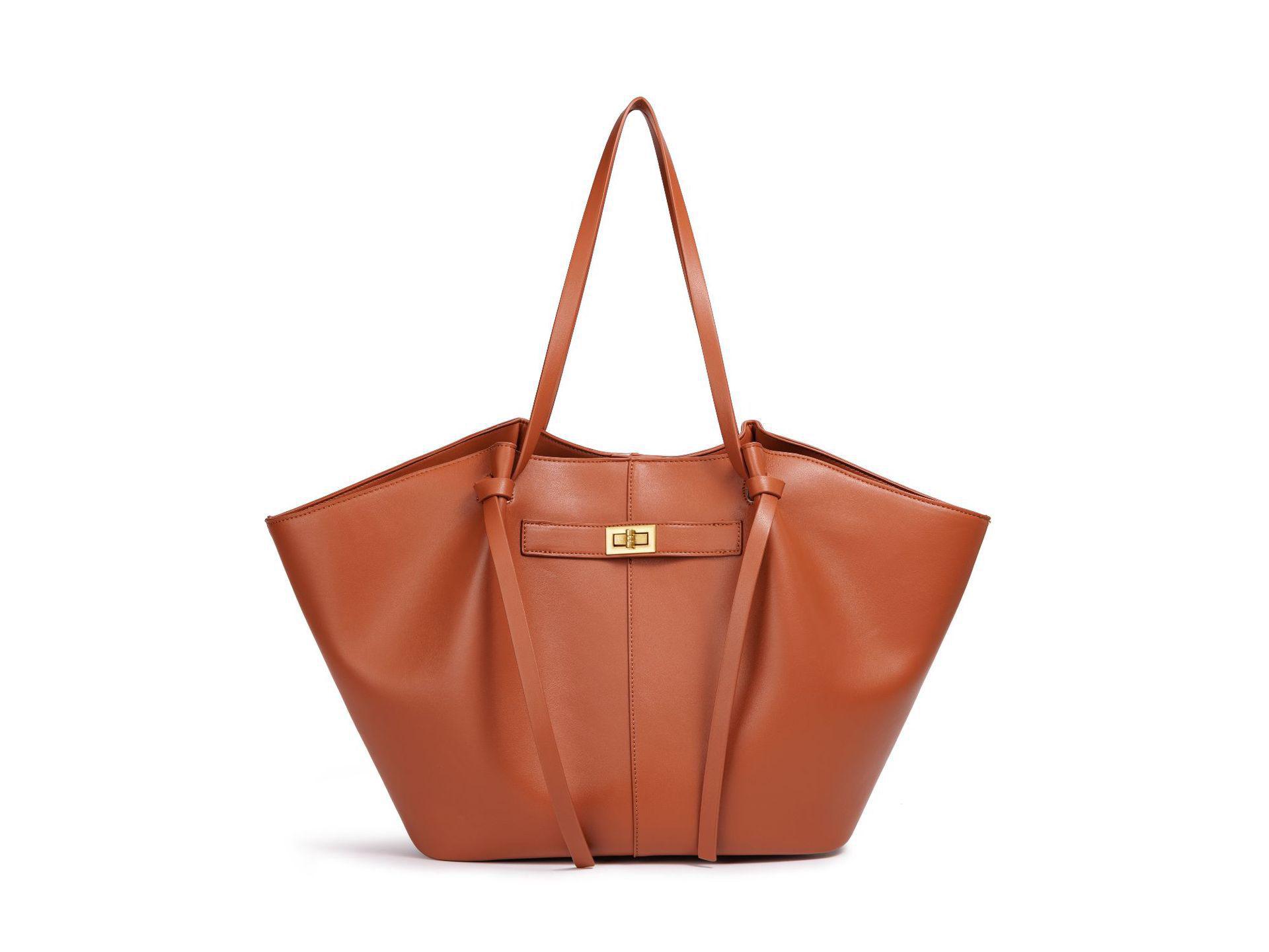 2025 Stylish Retro Dumpling Handbag - Lightweight, Large Capacity, European Chic Crossbody 59cm x 16cm x 29cm
2025 Stylish Retro Dumpling Handbag - Lightweight, Large Capacity, European Chic Crossbody 59cm x 16cm x 29cm