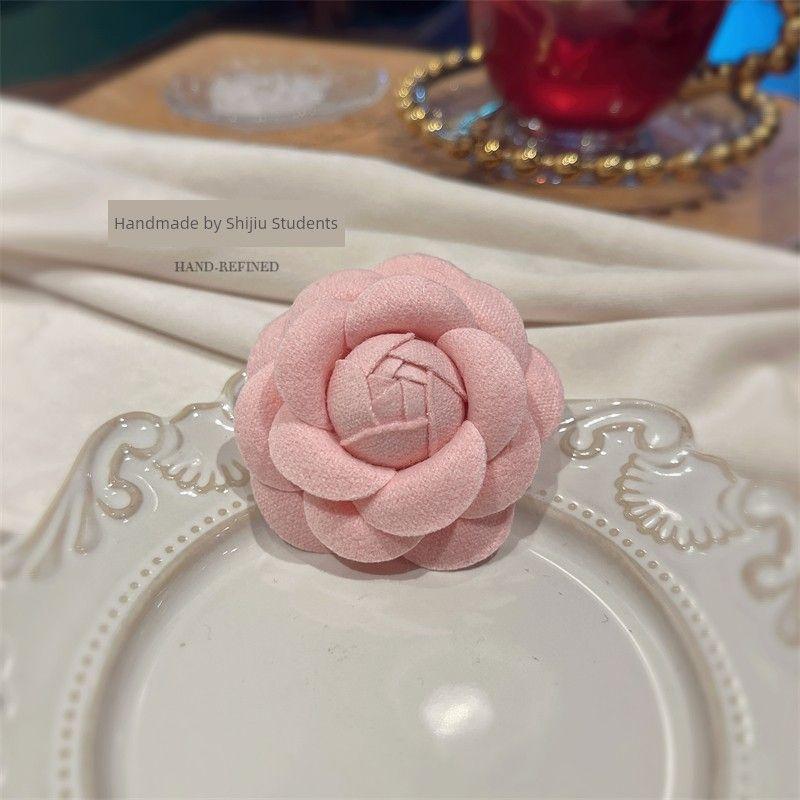 Fugui Милая Девушка Розовая Камелия Брошь Ретро Романтическая Булавка Причудливые Аксессуары Сладкая Красота Корсаж X21 tweed powder 6cm brooch
Fugui Милая Девушка Розовая Камелия Брошь Ретро Романтическая Булавка Причудливые Аксессуары Сладкая Красота Корсаж X21 tweed powder 6cm brooch