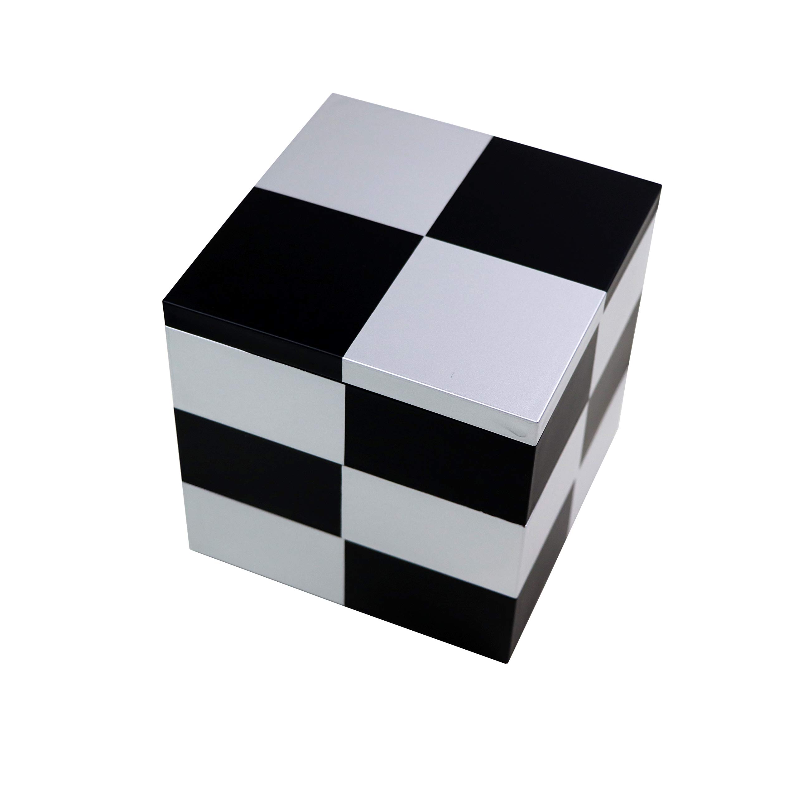 Osaka Choseido Checkered Yamanaka Original Cooler Bonus Perfect for Sports New Eve and More 3-Tiered Box, 15cm, Black, Lacquer, Bag, Included, Days,
Osaka Choseido Checkered Yamanaka Original Cooler Bonus Perfect for Sports New Eve and More 3-Tiered Box, 15cm, Black, Lacquer, Bag, Included, Days,