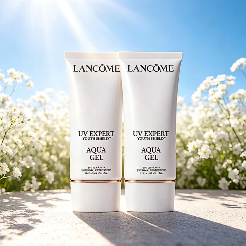 Lancôme UV Expert Aqua Gel Sunscreen SPF50 PA++++ 2x50ml Set
Lancôme UV Expert Aqua Gel Sunscreen SPF50 PA++++ 2x50ml Set