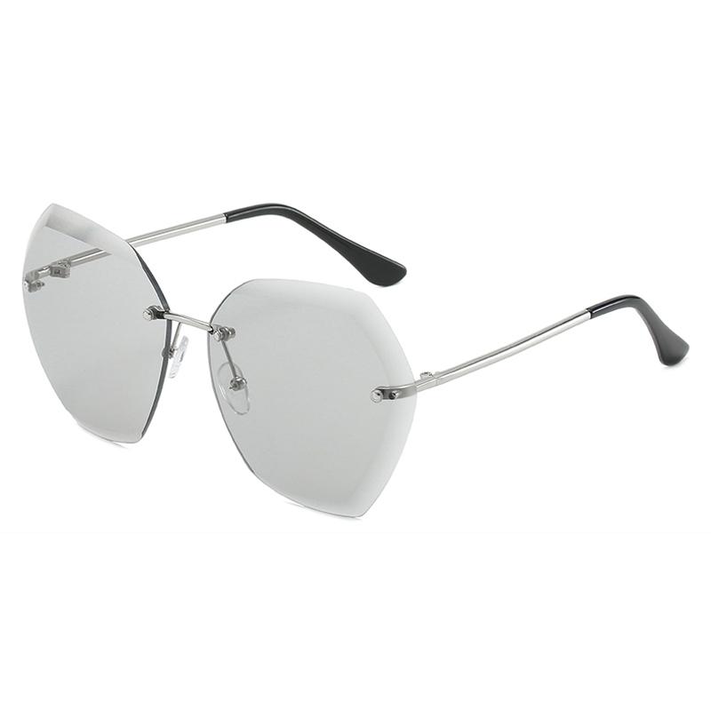 Simple Irregular Metal Square Sun Glasses Women Men Exquisite Rimless Sunglasses Leisure Travel Travel Female Male Eyeglasses
Simple Irregular Metal Square Sun Glasses Women Men Exquisite Rimless Sunglasses Leisure Travel Travel Female Male Eyeglasses