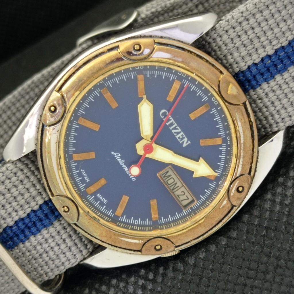 Б/У винтажные мужские часы Citizen Automatic 8200 из Японии D/D синего цвета 584a-a307468-9 SKU584a-a307468
Б/У винтажные мужские часы Citizen Automatic 8200 из Японии D/D синего цвета 584a-a307468-9 SKU584a-a307468