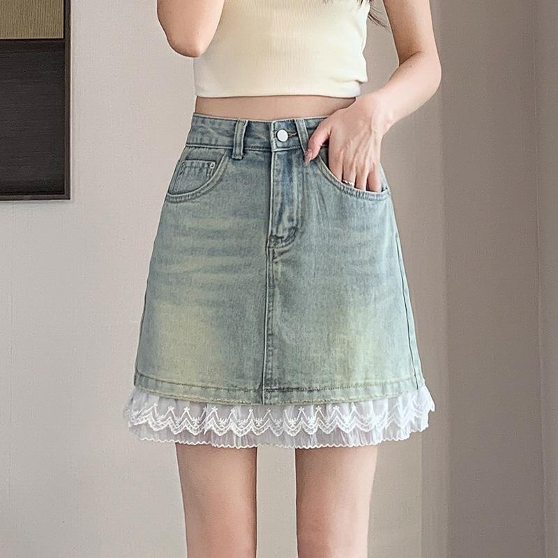 Летняя джинсовая миди-юбка с высокой талией и кружевной отделкой в стиле пэчворк L
Летняя джинсовая миди-юбка с высокой талией и кружевной отделкой в стиле пэчворк L