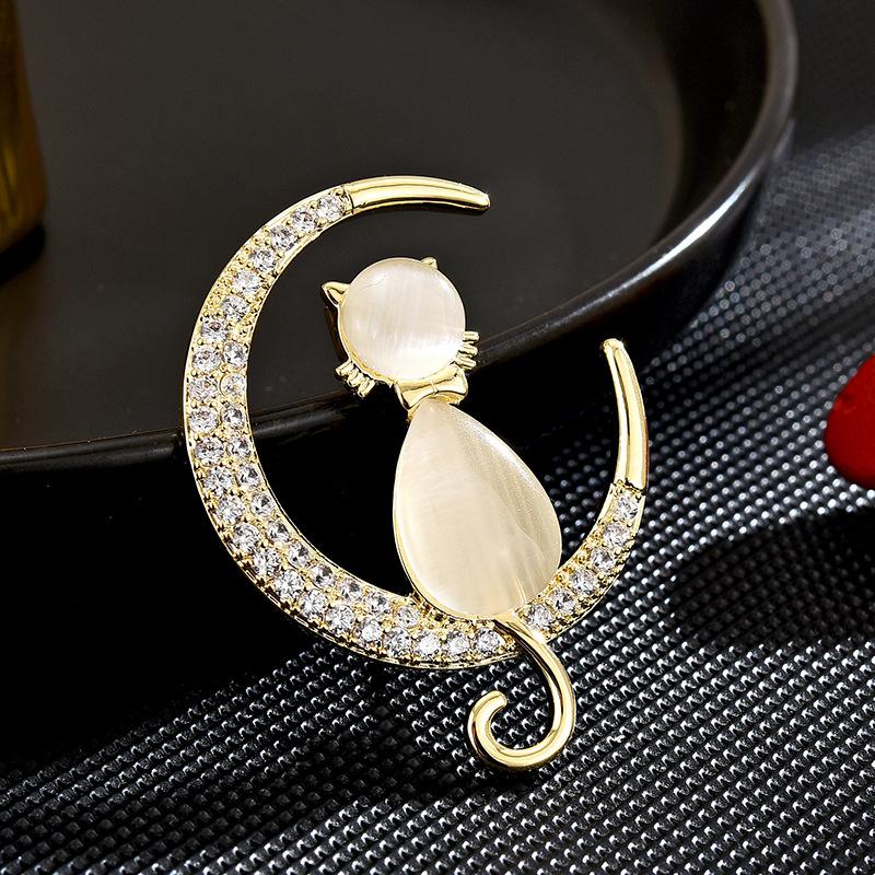 New Light Luxury And Niche Moonlight Elf Cat Shaped Brooch Simple And Atmospheric Cat Eye Chest Flower Suit Accessories
New Light Luxury And Niche Moonlight Elf Cat Shaped Brooch Simple And Atmospheric Cat Eye Chest Flower Suit Accessories