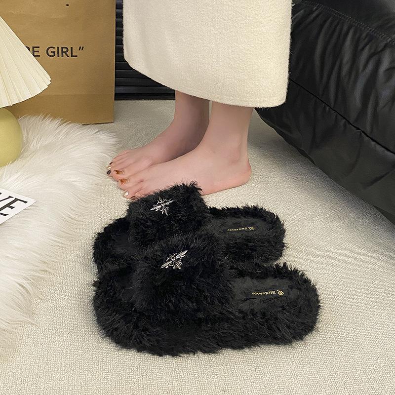 Thick-soled fluffy slippers women s outer cotton slippers 2025 new autumn and winter super fire fashion non-slip one-word cotton slippers 35
Thick-soled fluffy slippers women s outer cotton slippers 2025 new autumn and winter super fire fashion non-slip one-word cotton slippers 35