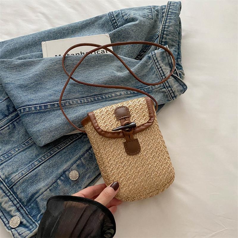 Trendy Minimalist Phone Bag For Women Summer Chic Small Square Crossbody Bag In Khaki Green And Blue хакі
Trendy Minimalist Phone Bag For Women Summer Chic Small Square Crossbody Bag In Khaki Green And Blue хакі